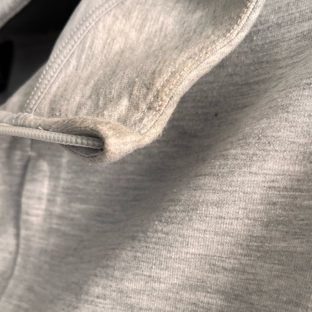 Lululemon soft hoodie jacket size large - Picture 8 of 9